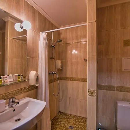 Solva Medical & 3*