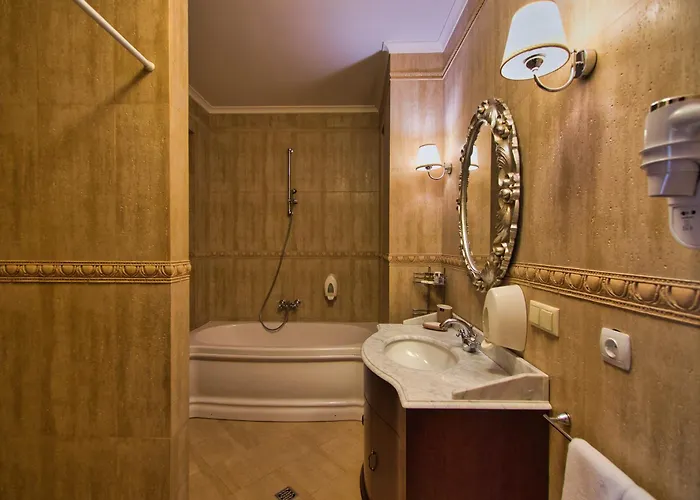 度假村 Solva Medical & 波利亚纳